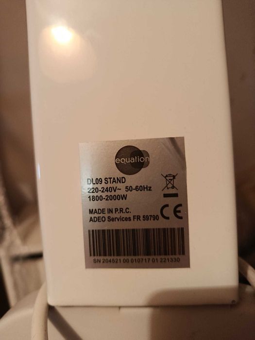 Aquecedor Elétrico | 2000W    (Convector elétrico móvel)
