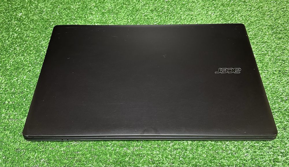 Ноутбук Acer Aspire E5-551 15.6’’ AMD A10-7300 8GB ОЗУ/ 1TB HDD r2003