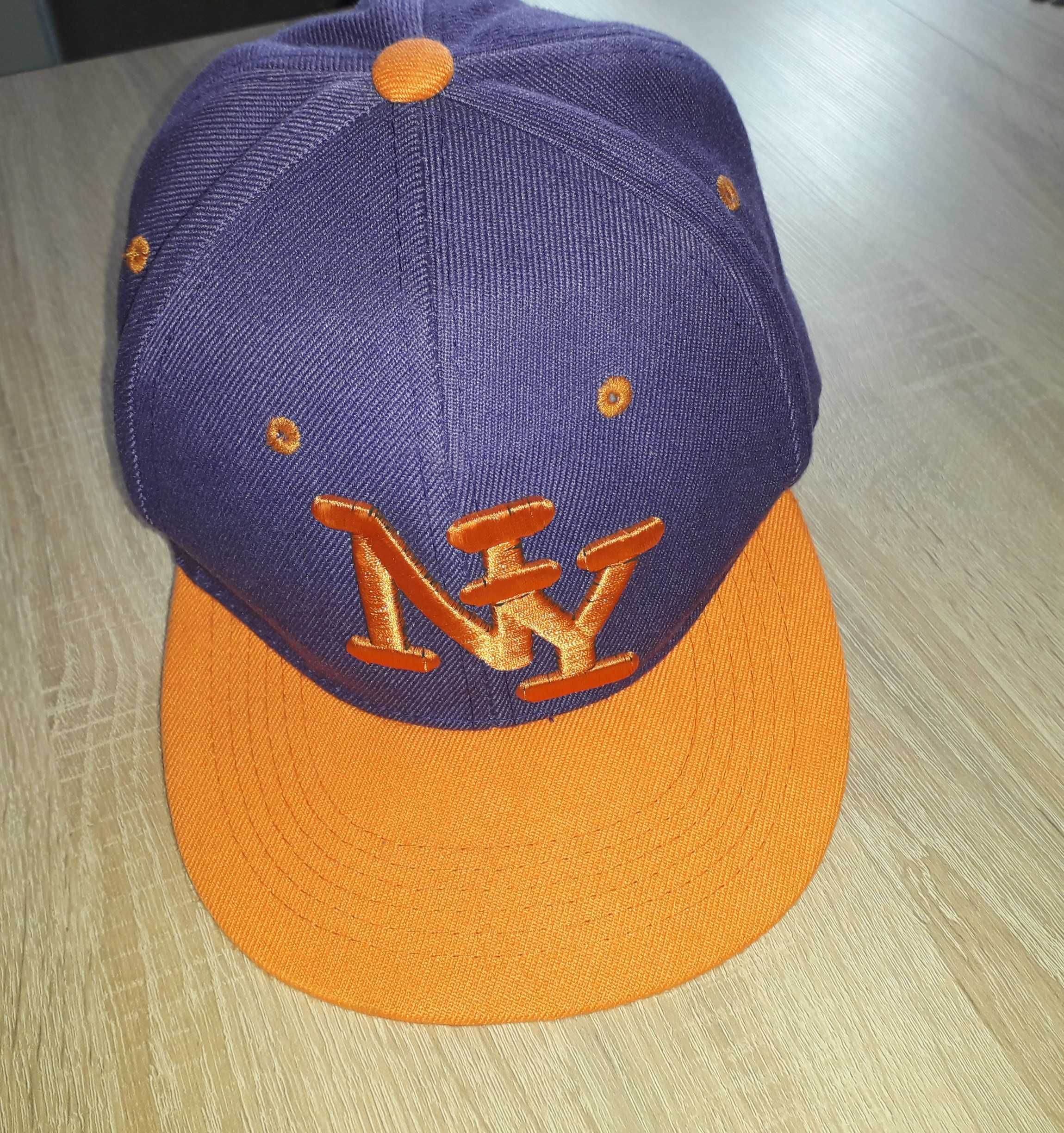 Czapka z płaskim daszkiem NY Barcleys, roz.7, Full Cap. Nowa