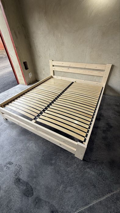 Ліжко з масиву дерева бюджетне двоспальне кровать з масива 160х200