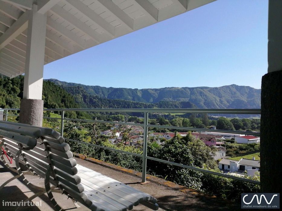 Fantástica Villa T3 com magnífica vista sobre o Vale das Furnas | Valo