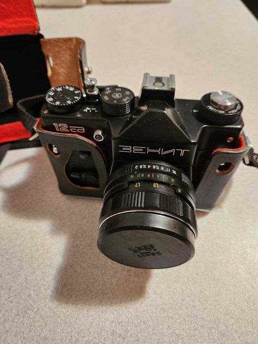 Фотоапарат Зеніт-12СД + об’єктив Helios-44M-4 (СРСР, оригінал)