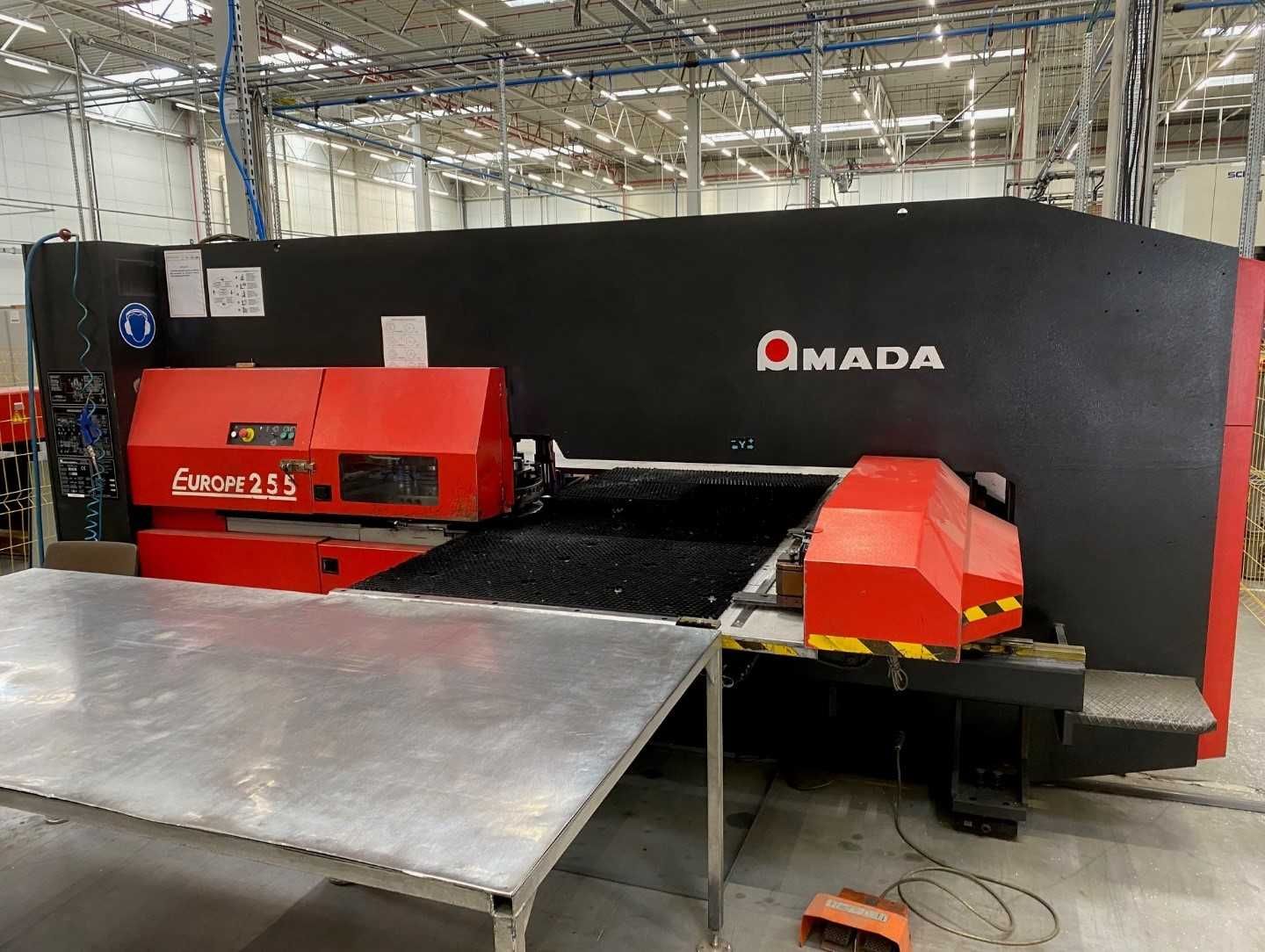 Prasa Rewolwerowa Amada EUROPE 255