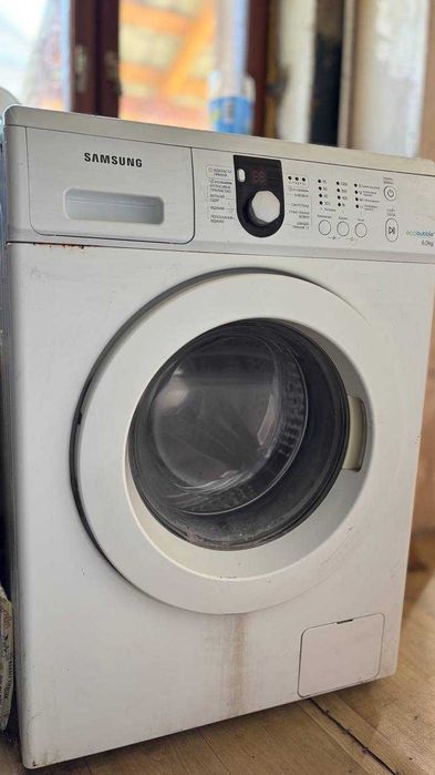 Пральна машинка Samsung WF1600WCW
