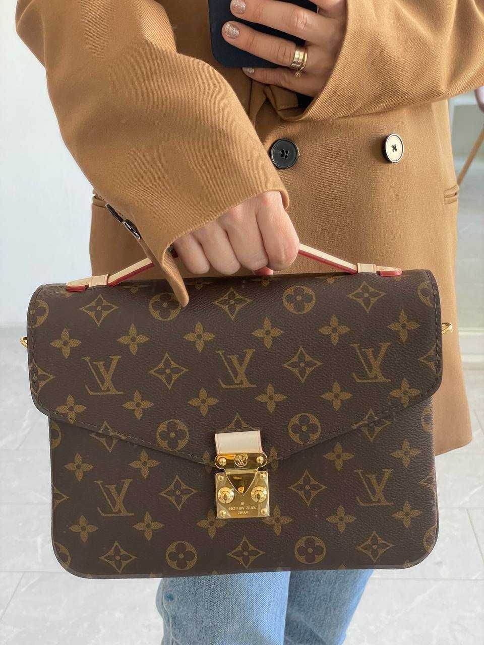 Сумочка Louis Vuitton Metis Pochette