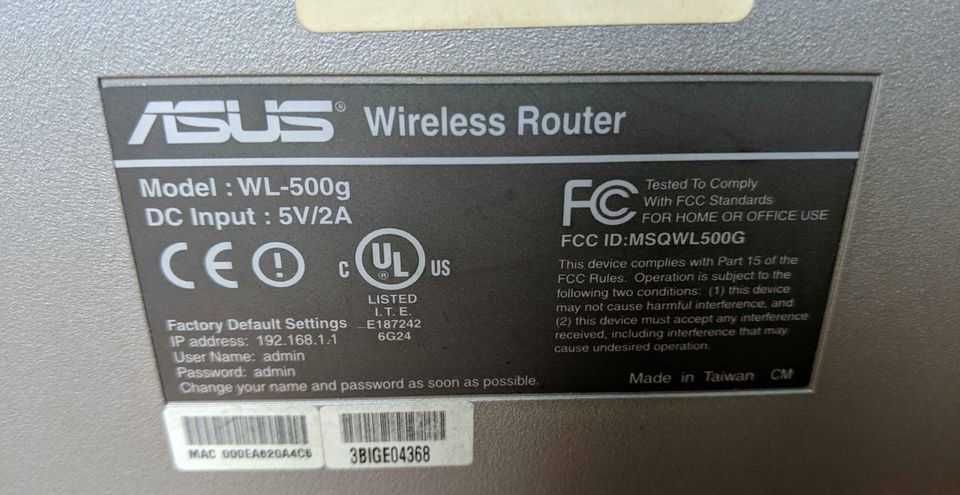 Router Asus WL-500g