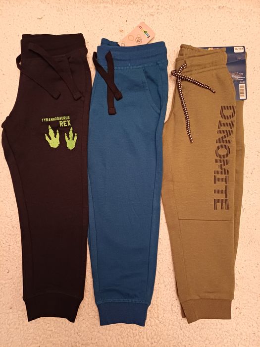 Spodnie dresowe nowe 98/104 , 110/116 , 122/128