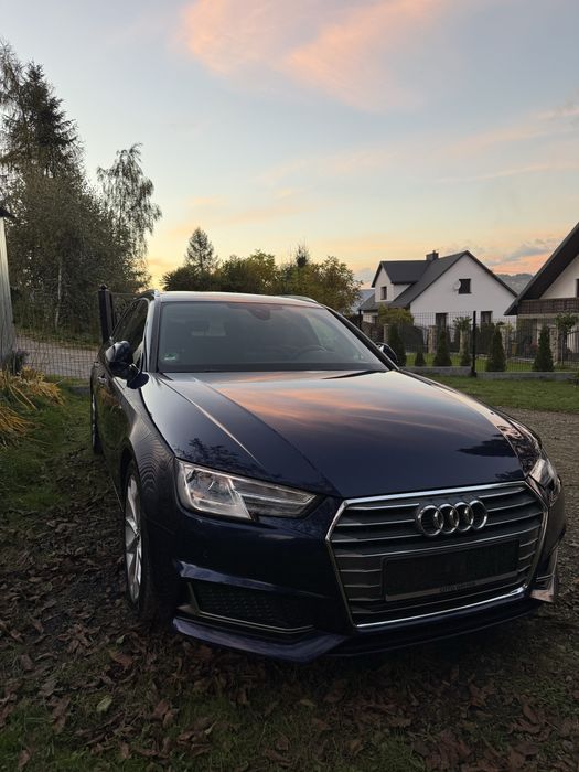 Audi A4 B9 S line Tip Tronic