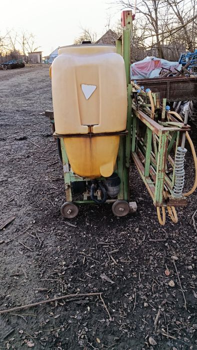 Продаю оприскувач