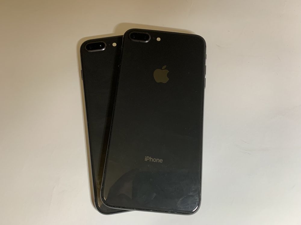 iPhone 8+ plus айфон