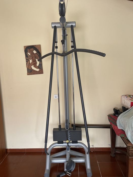 Maquinha ginasio tecnogym
