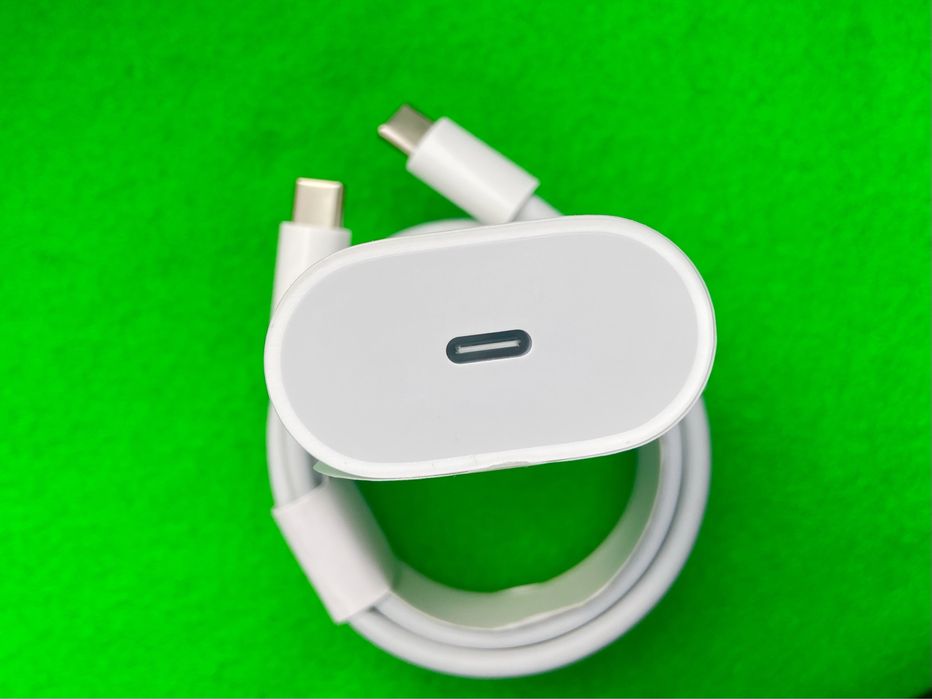 Быстрая зарядка айфон Ipad Pro Блок 20 Ватт + Шнур type c 2м