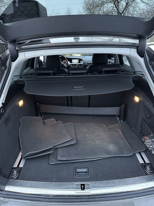 Audi A4B8 Avant 3.0 TDI QUATTRO