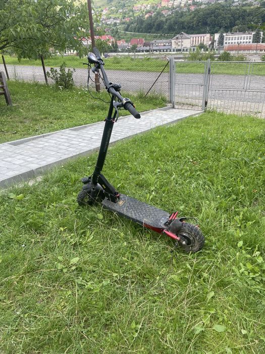 Продам електросамокат Kugoo Kirin M4 pro +