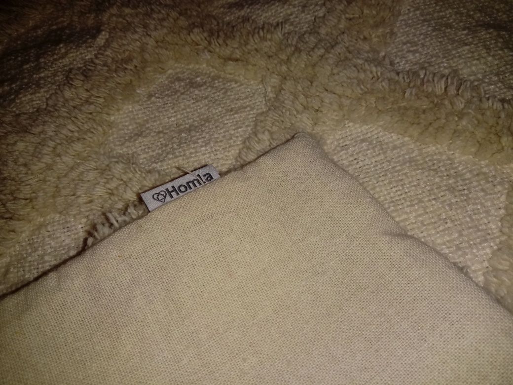 Dekoracyjna poszewka na poduszkę w stylu boho