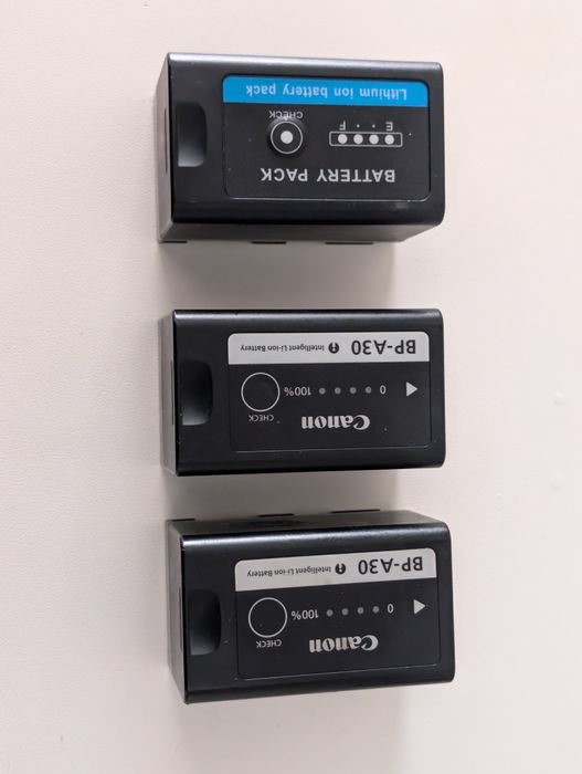 Canon EOS C70 com acessórios