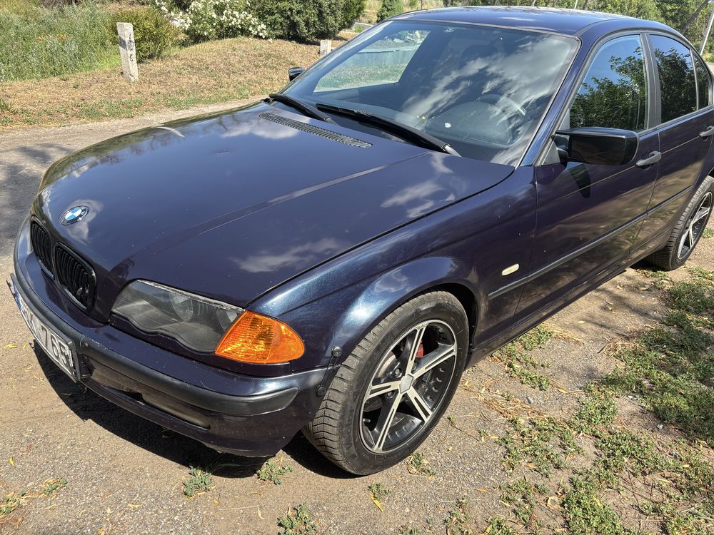 Продам Bmw e46 2001г