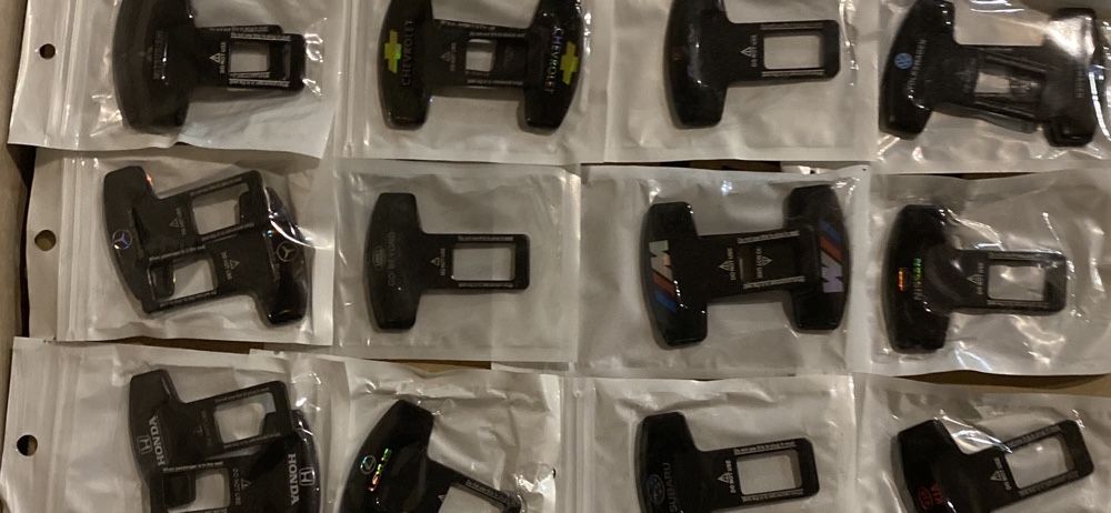 Заглушки в ремни, защелка ремня, заглушка ремня