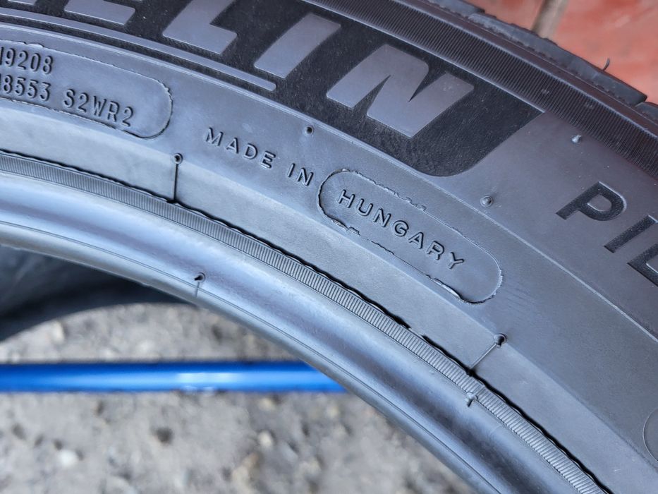 295/40/21 R21 Michelin Pilot Alpin 5 SUV 4шт ціна за 1шт шини