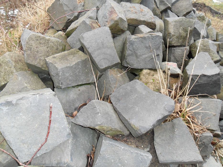 Kostka granitowa bazaltowa czarna