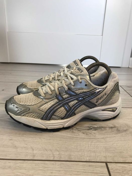Buty ASICS Gel-Nimbus rozm. 39,5 vintage