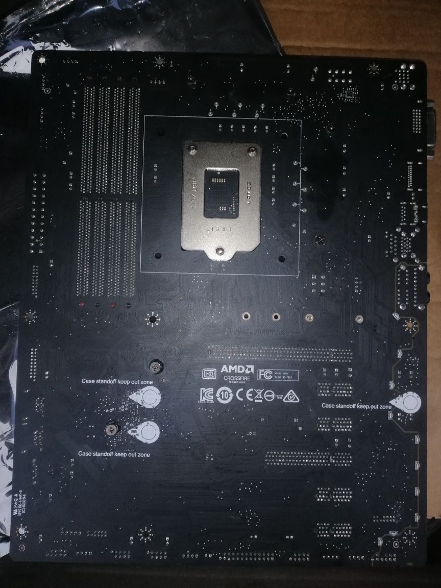 Материнка Msi b360 Gaming plus