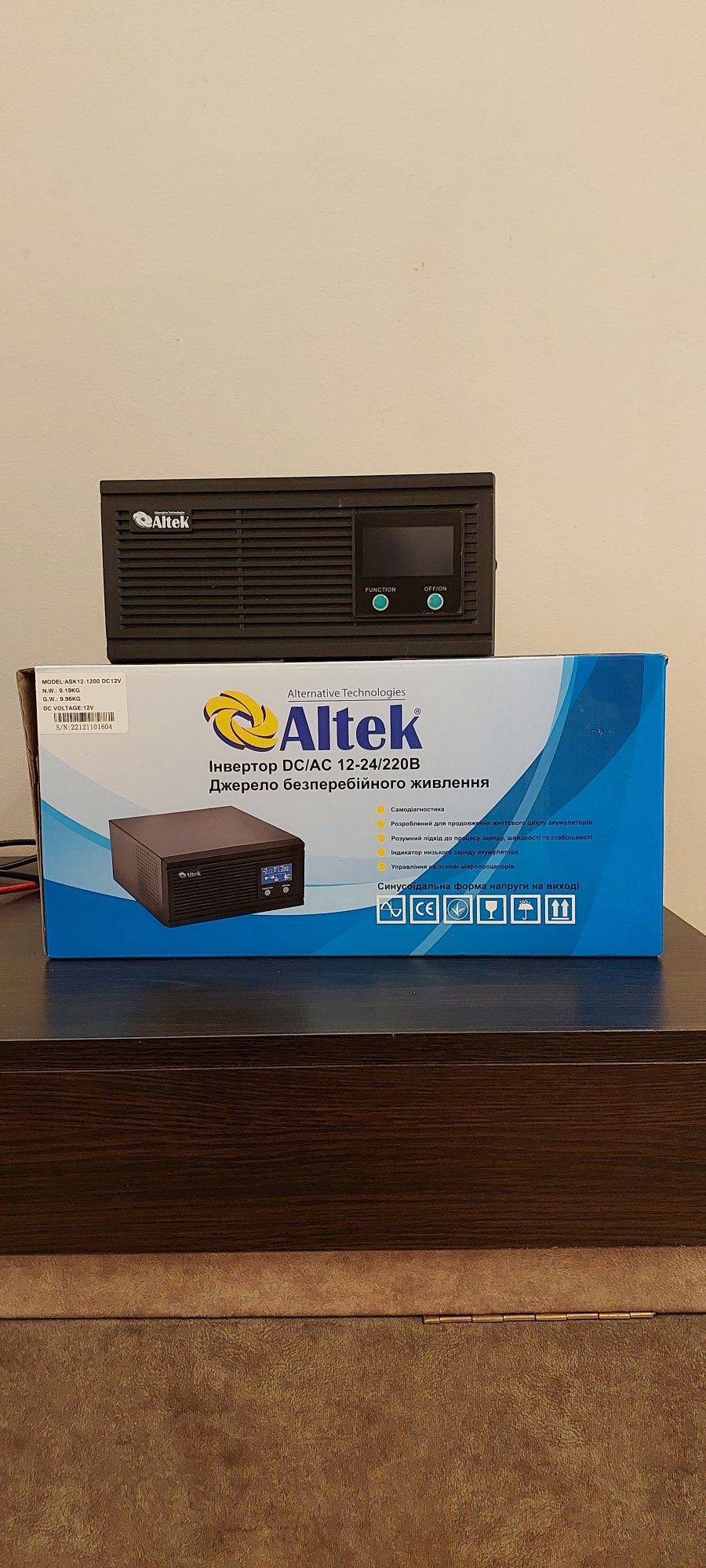 Автономный преобразователь напряжения с зарядным устройством ALTEK ASK