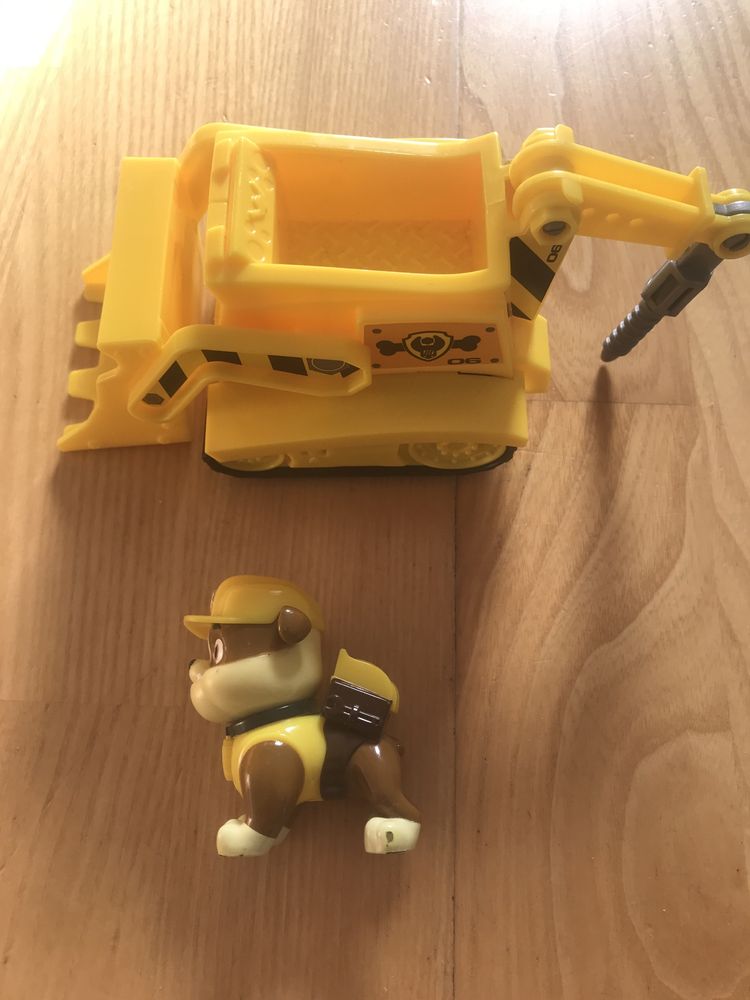 Pojazd buldożer koparka i figurka Rubble Psi patrol Spin Master Nowa