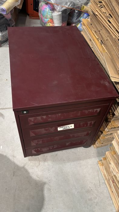 metalowa szafka na dokumenty/narzędzia, na kółkach