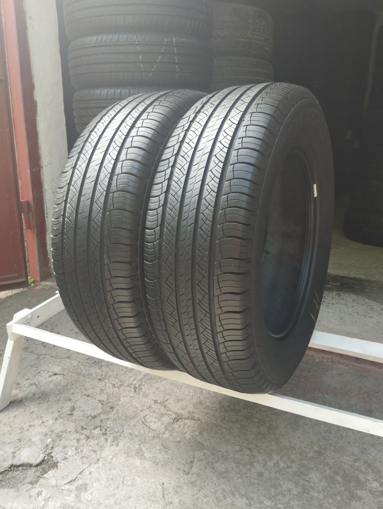 Резина б/у MICHELIN 235/65/17