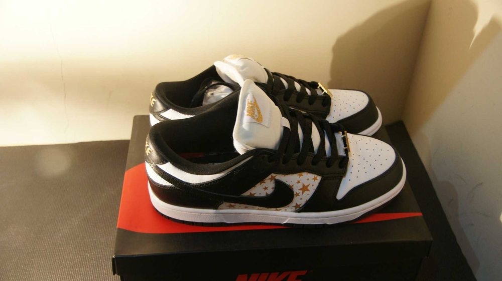 Nike SB Dunk Low Supreme Stars Black (2021) Size: 42,5