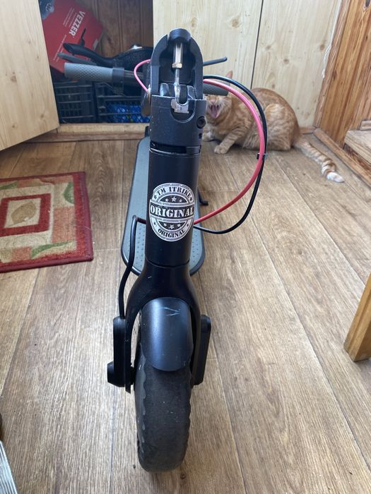 Електросамокат ES 2-003 PRO-B