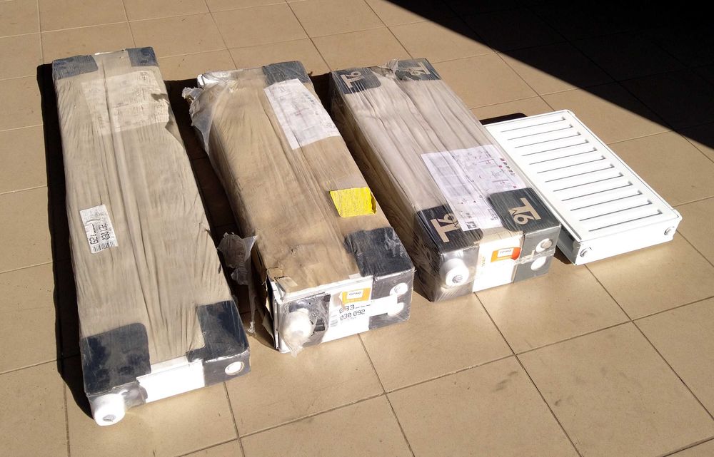 Grzejnik Płytowy lewy Cosmo 22KV 300x929mm 1420W Nowy