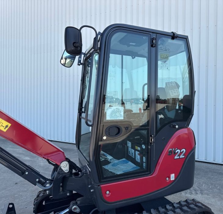 YANMAR SV22 GIRATORIA NOVA 2025