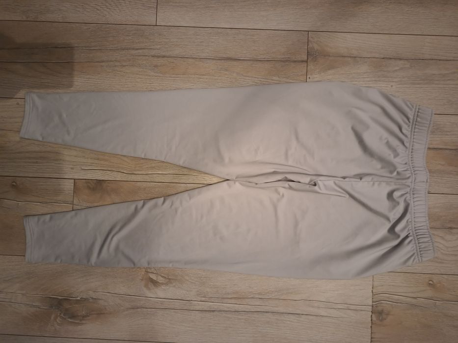Spodnie dresowe damskie Gymshark
