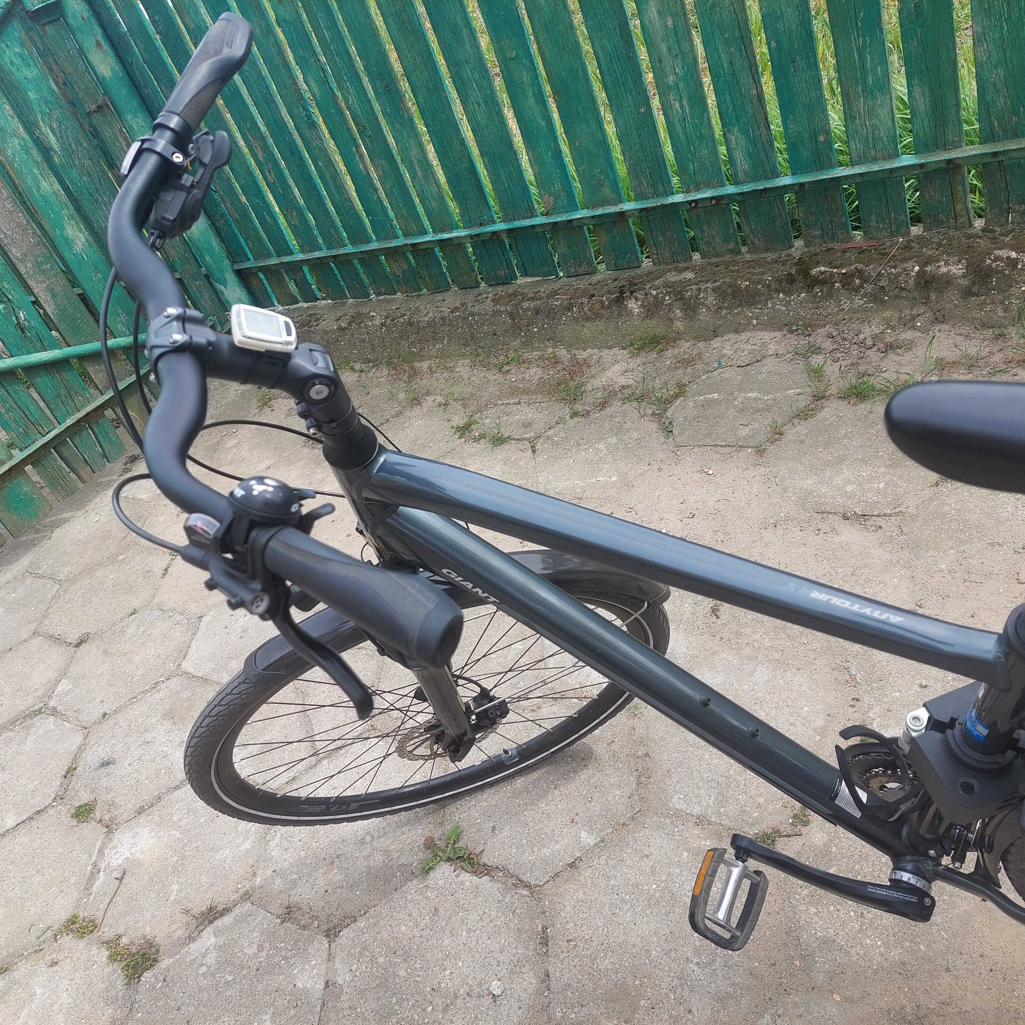 Rower trekkingowy Giant Anytour RS / Rozm. L / Deore 3x10 /
