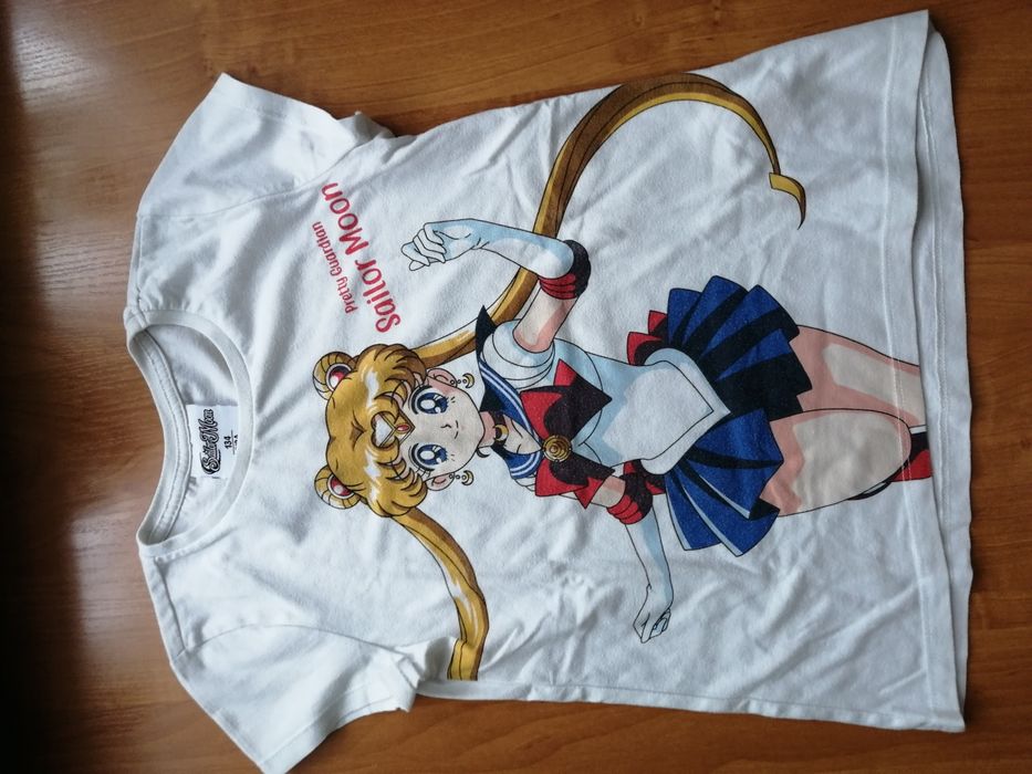 Koszulka T-shirt Czarodziejka z księżyca rozmiar 134