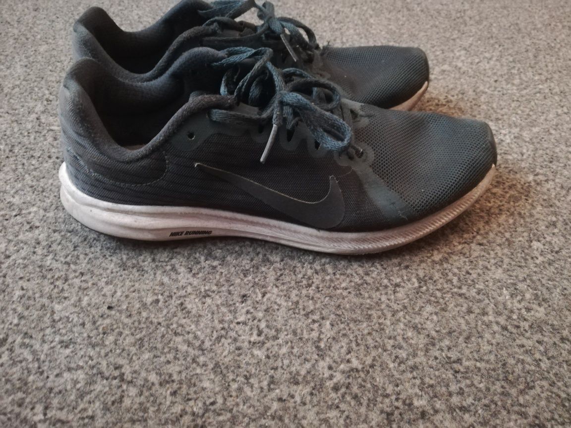 Buty nike running r42