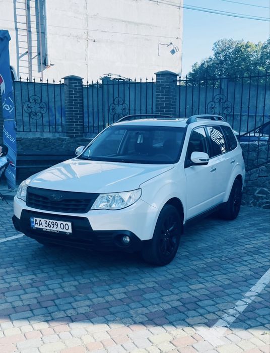 Продам Subaru Forester 2011 2.0 газ/бенз