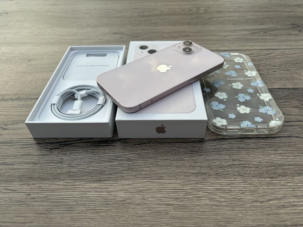 Iphone 13 Pink stan bardzo dobry
