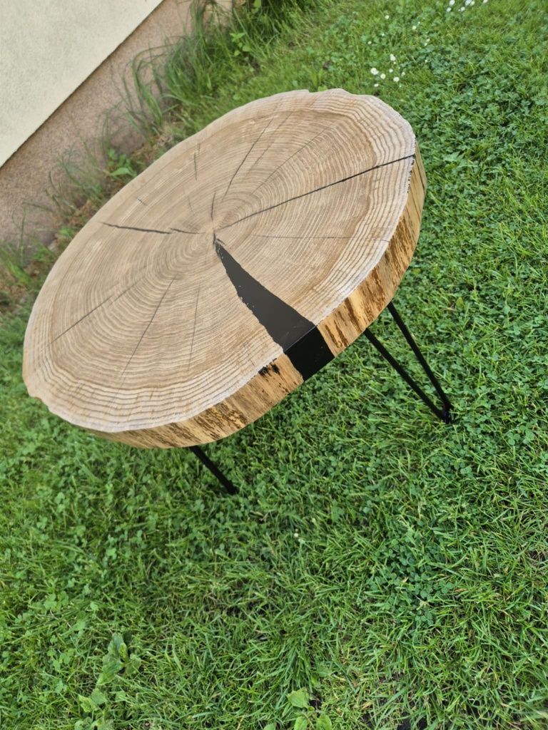 Stolik z plastra dębu śr. 70 cm