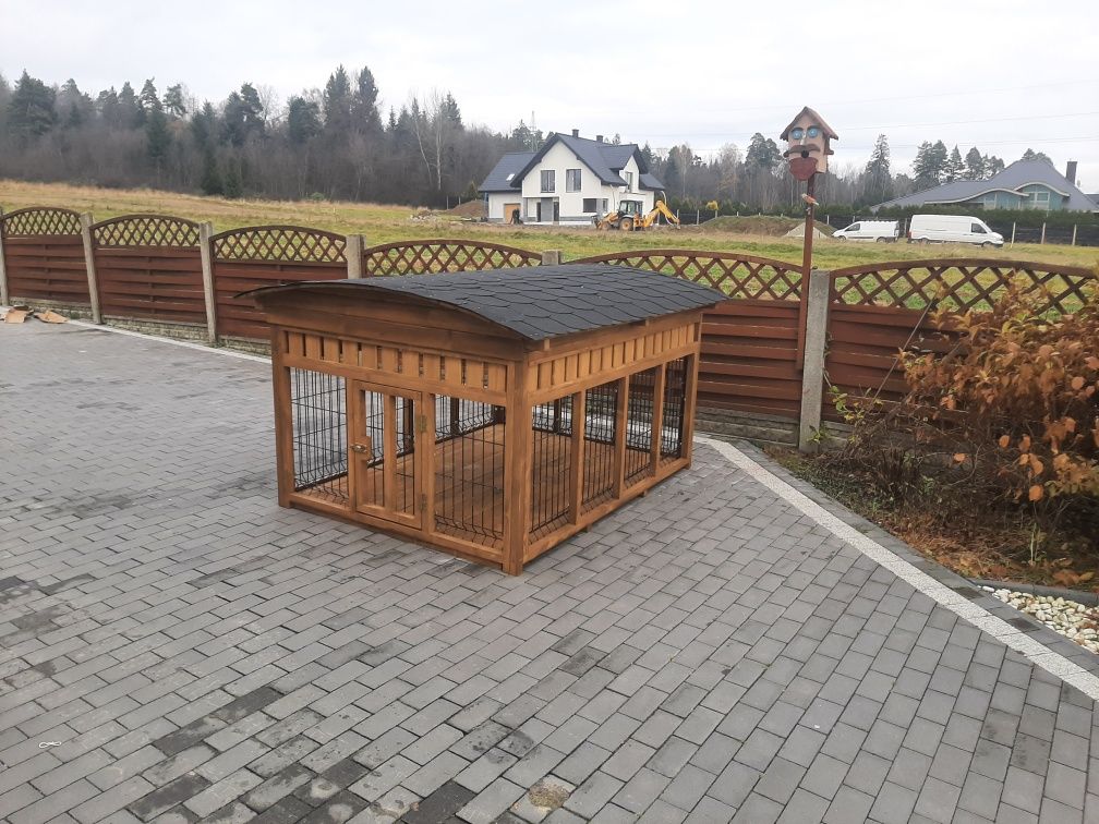 Kojec dla psa drewniany