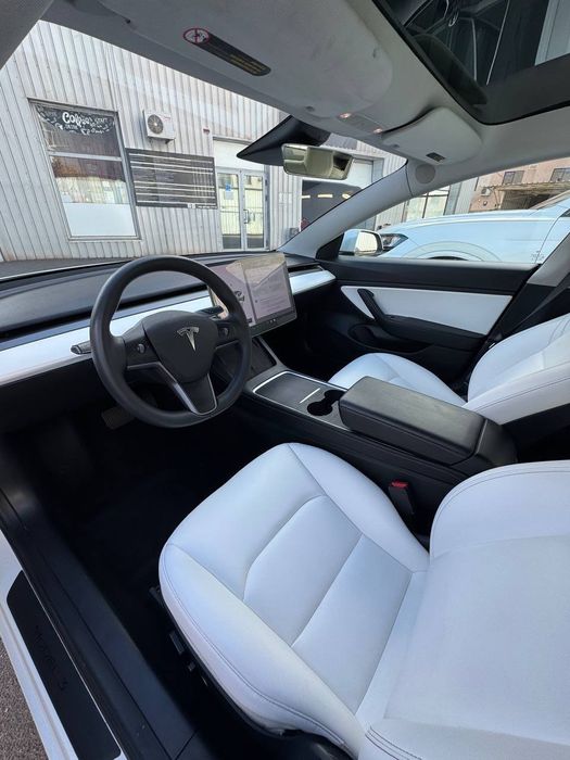 Продам Tesla model 3 Long Range 82.5kWh