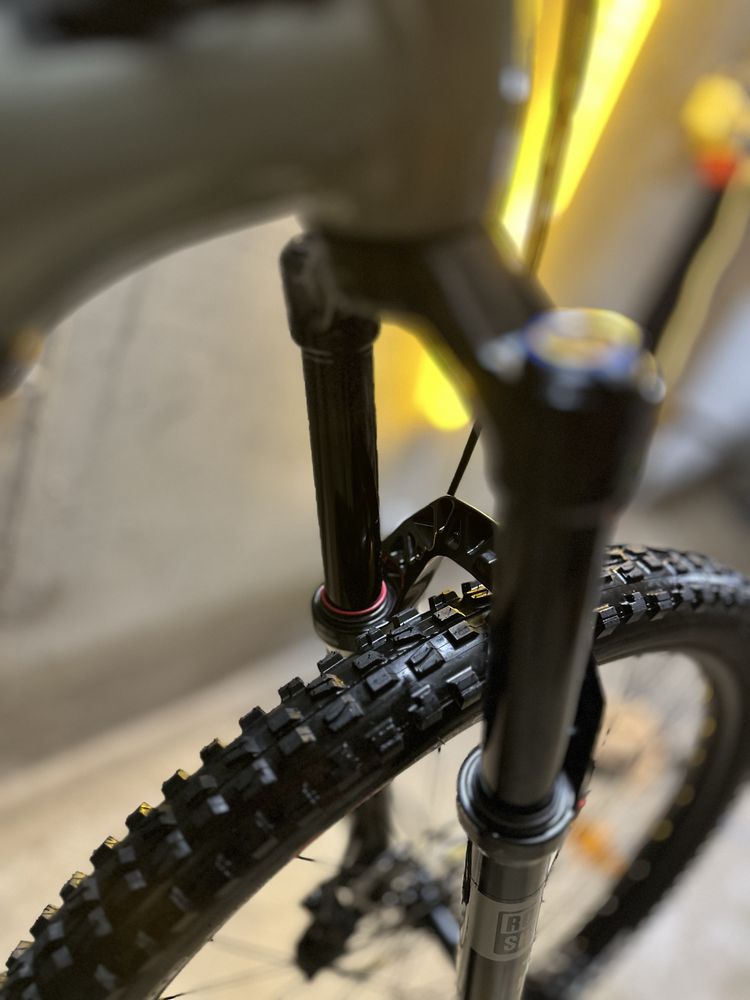 # Amortyzator przedni ROCKSHOX : Psylo Gold RC 29” # 160mm - NOWY !