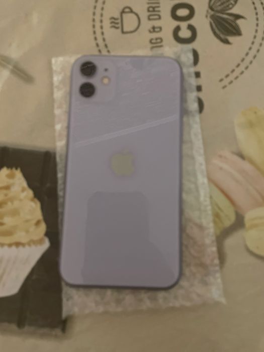 Айфон 11 світло фіолетовий