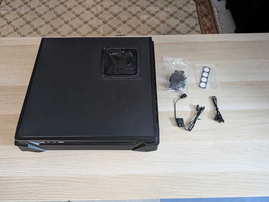 Caixa MiniITX SilverStone RVZ03-ARGB