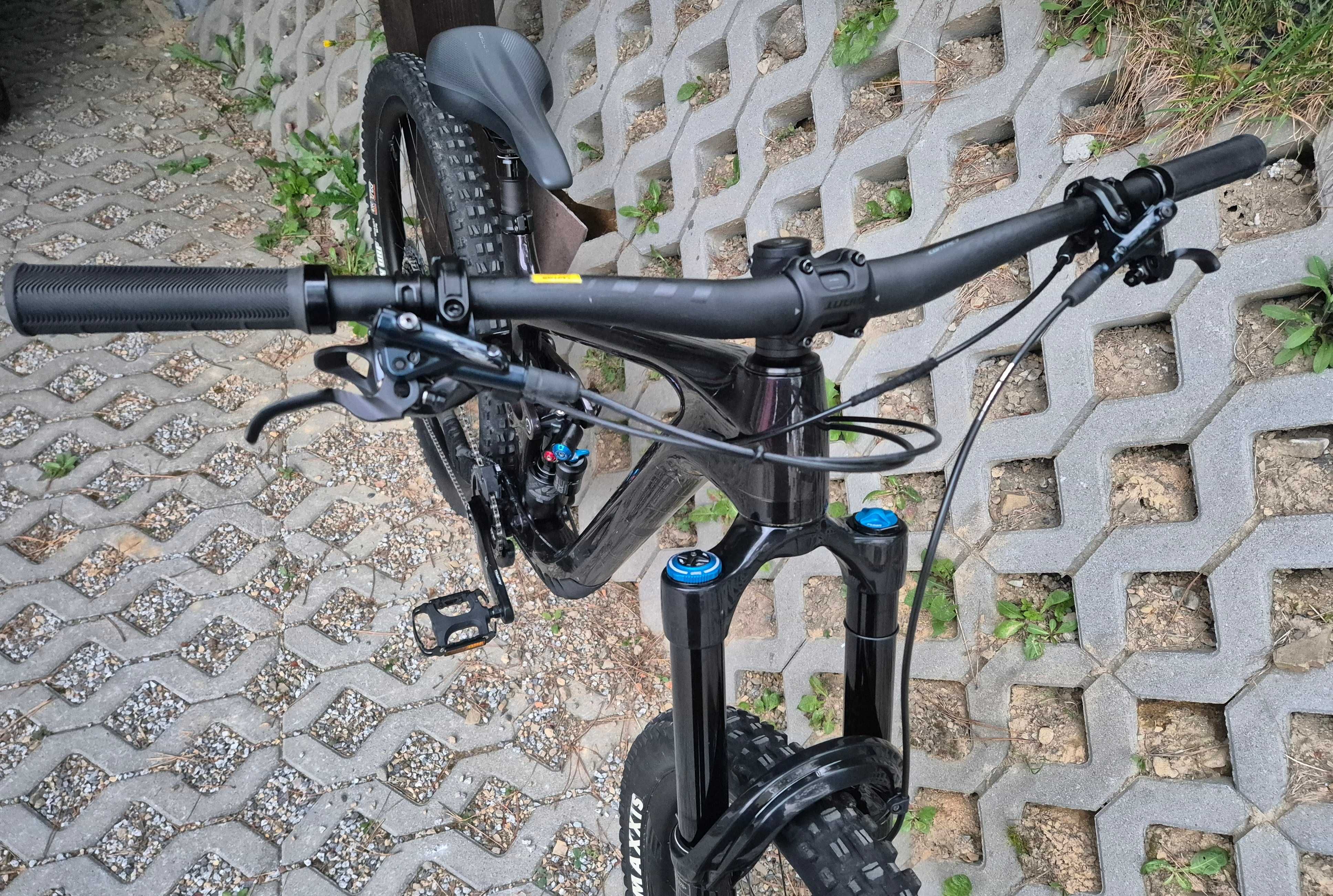 Giant Reign Advanced Pro 29 carbon roz M