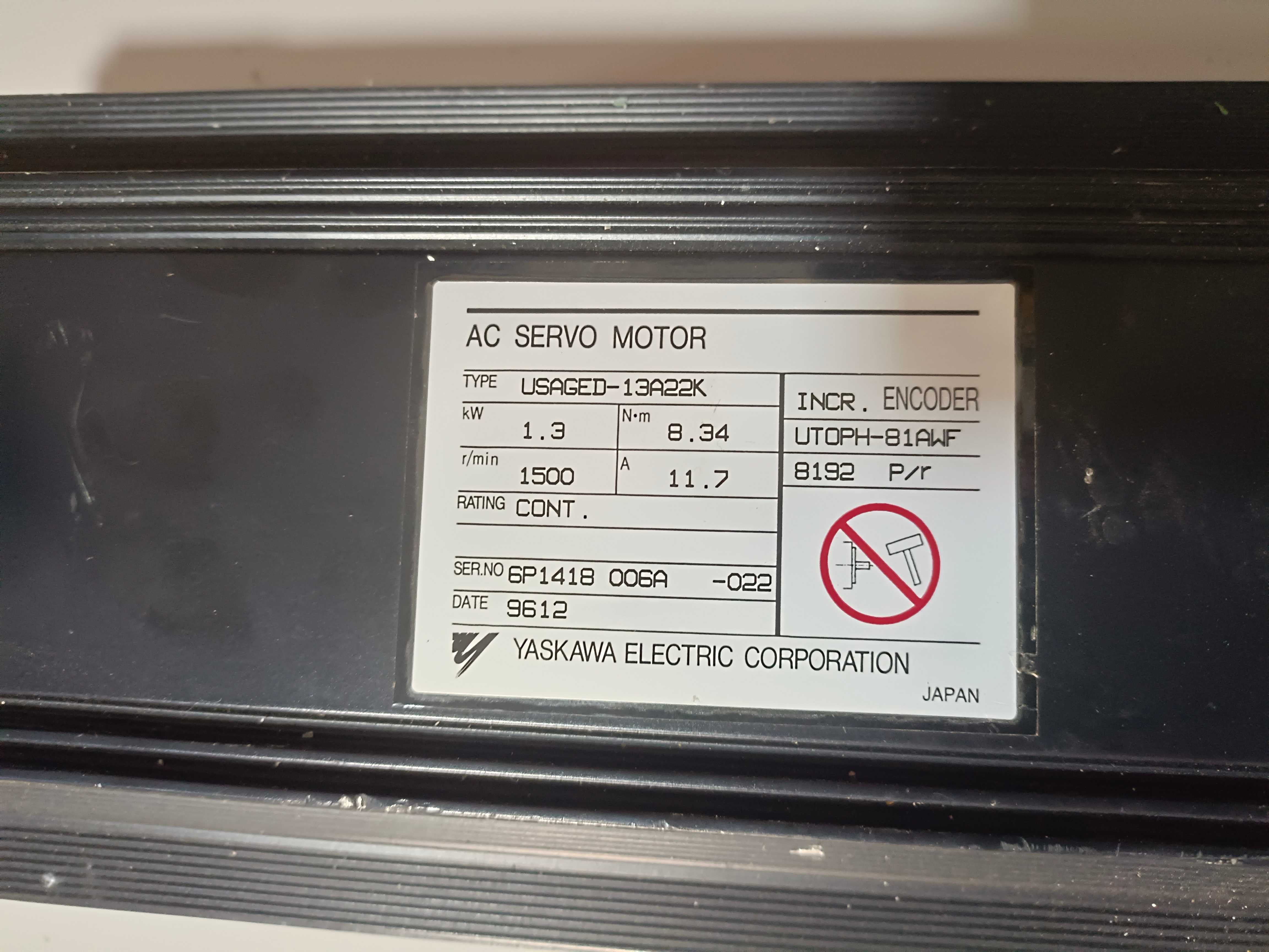 Servo MOTOR YASKAWA encoder