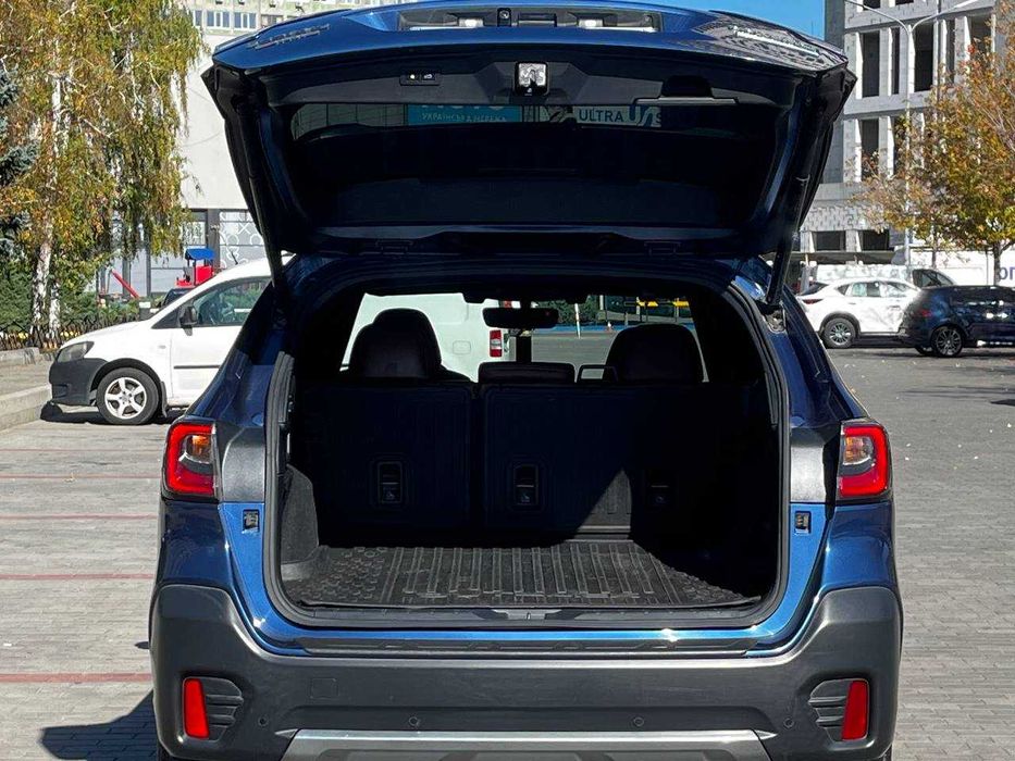 Субару Оутбек 2,4 бензин автомат 2021