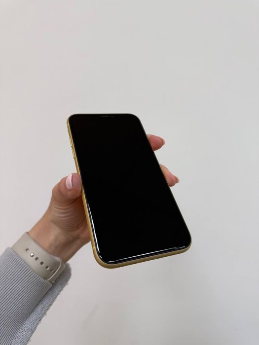 Iphone XR Yellow оплата частинами 64gb 128gb 256gb